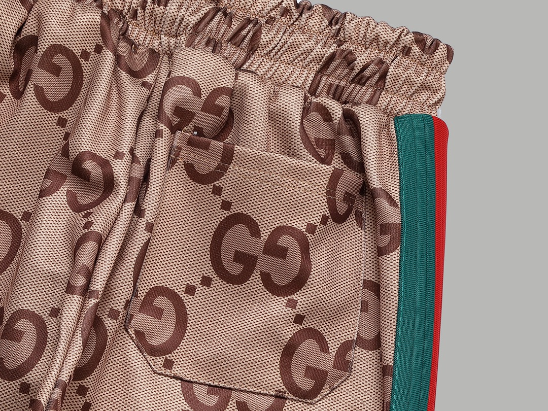 “CJCR Custom Gucci Hoodie Set: Floral Fabric, Gender-Neutral, Various Sizes” - 图片 9