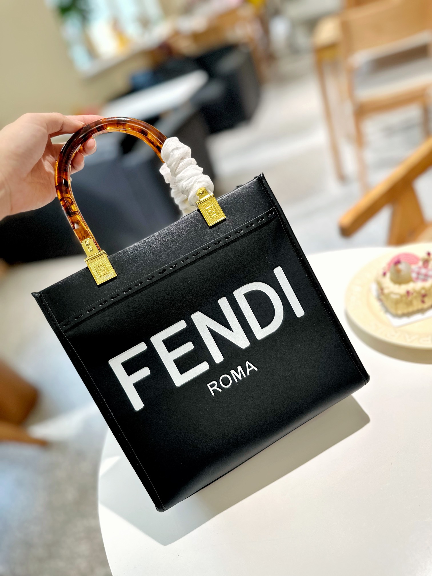 Fendi Handbags Crossbody & Shoulder Bags Tote Bags Buy Cheap