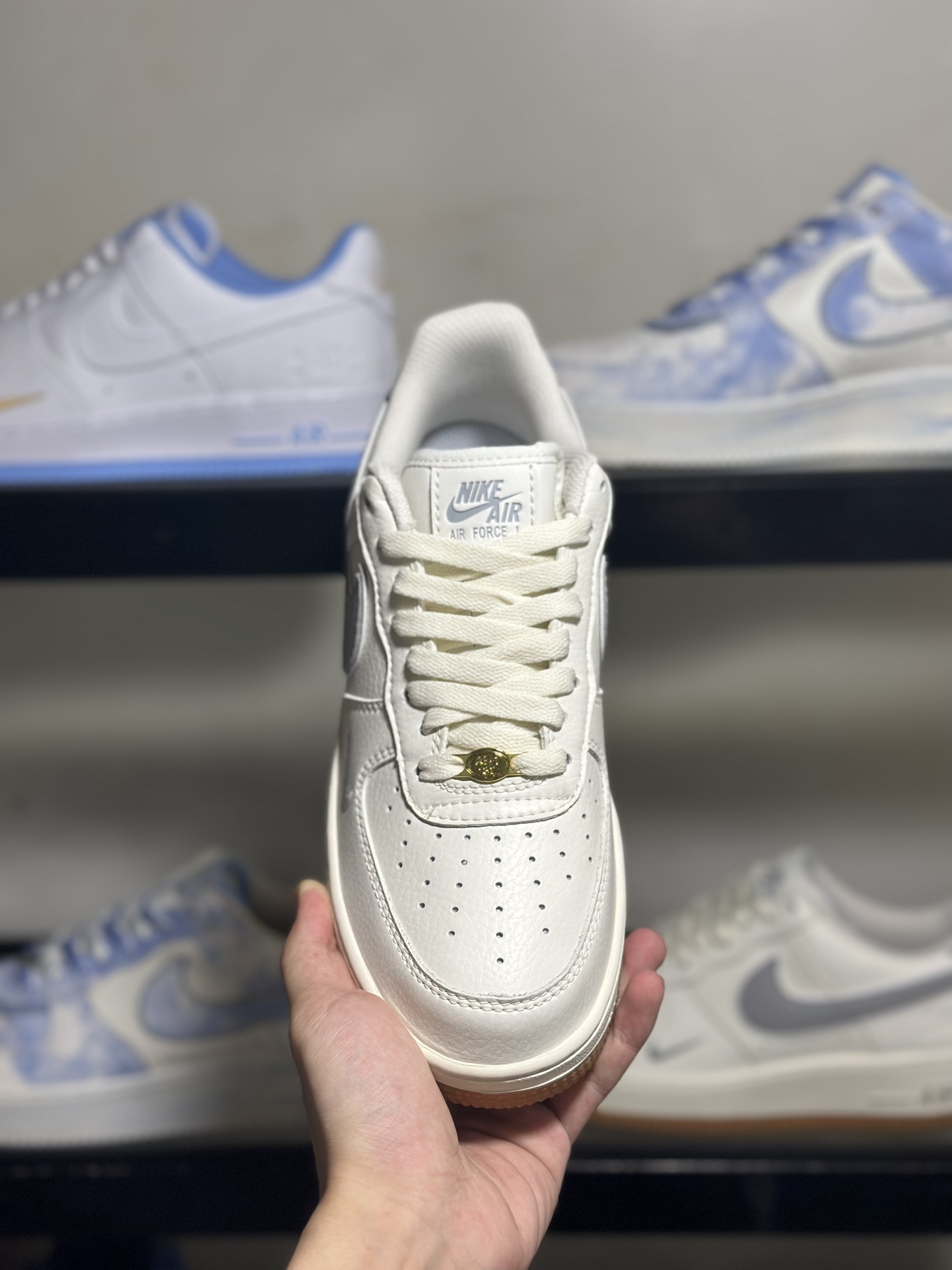 NikeAirForce1Low40