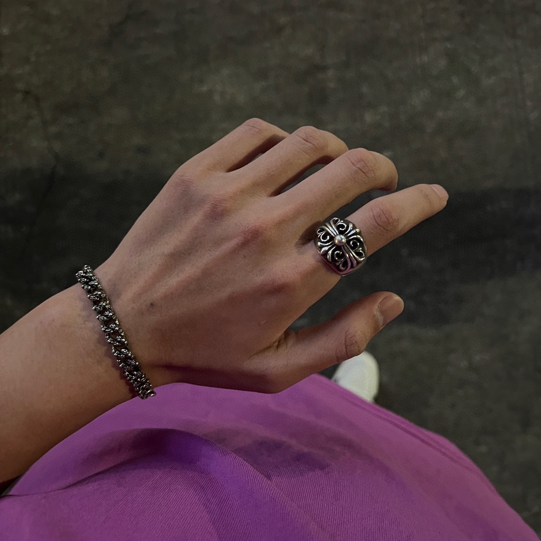 Bracelets & Bangles