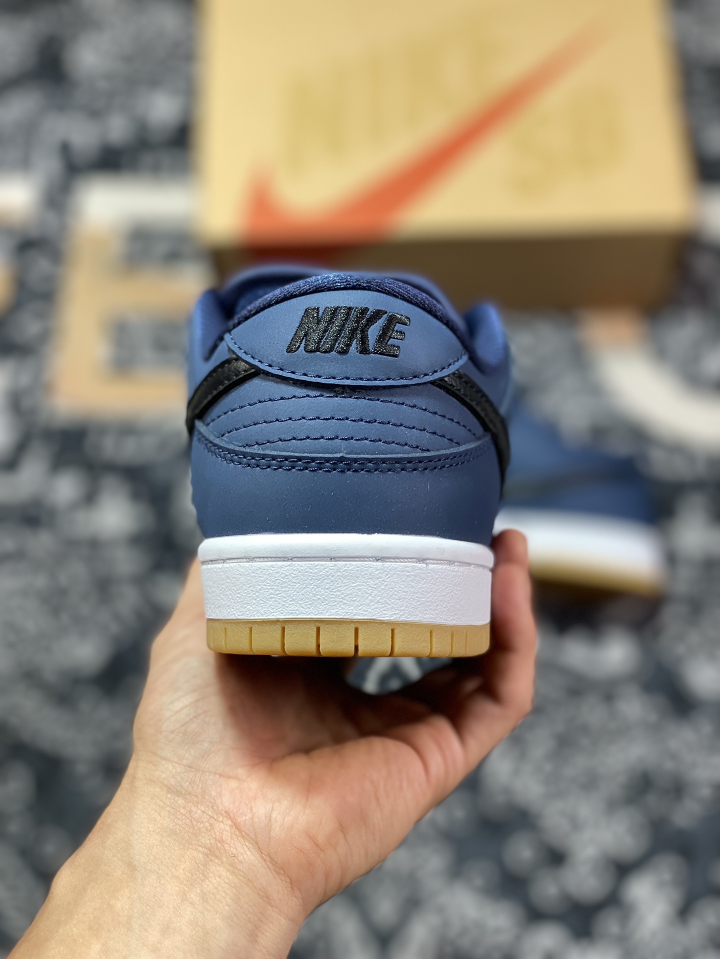 Nike SB Dunk Low ”Navy Gum” Navy Blue Rubber CW7463-401