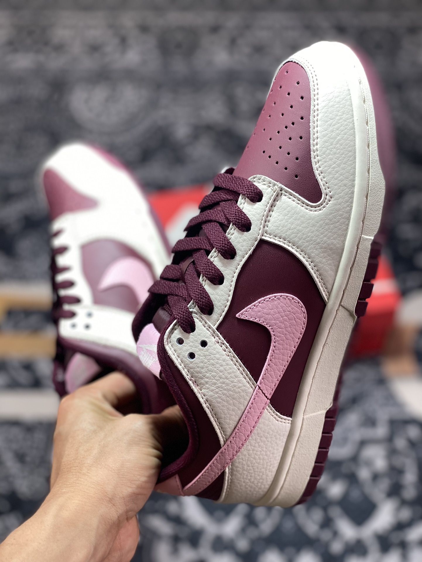 Dunk Low ”Valentine's Day” Burgundy Valentine's Day limited low-top casual sports shoes DR9705-100