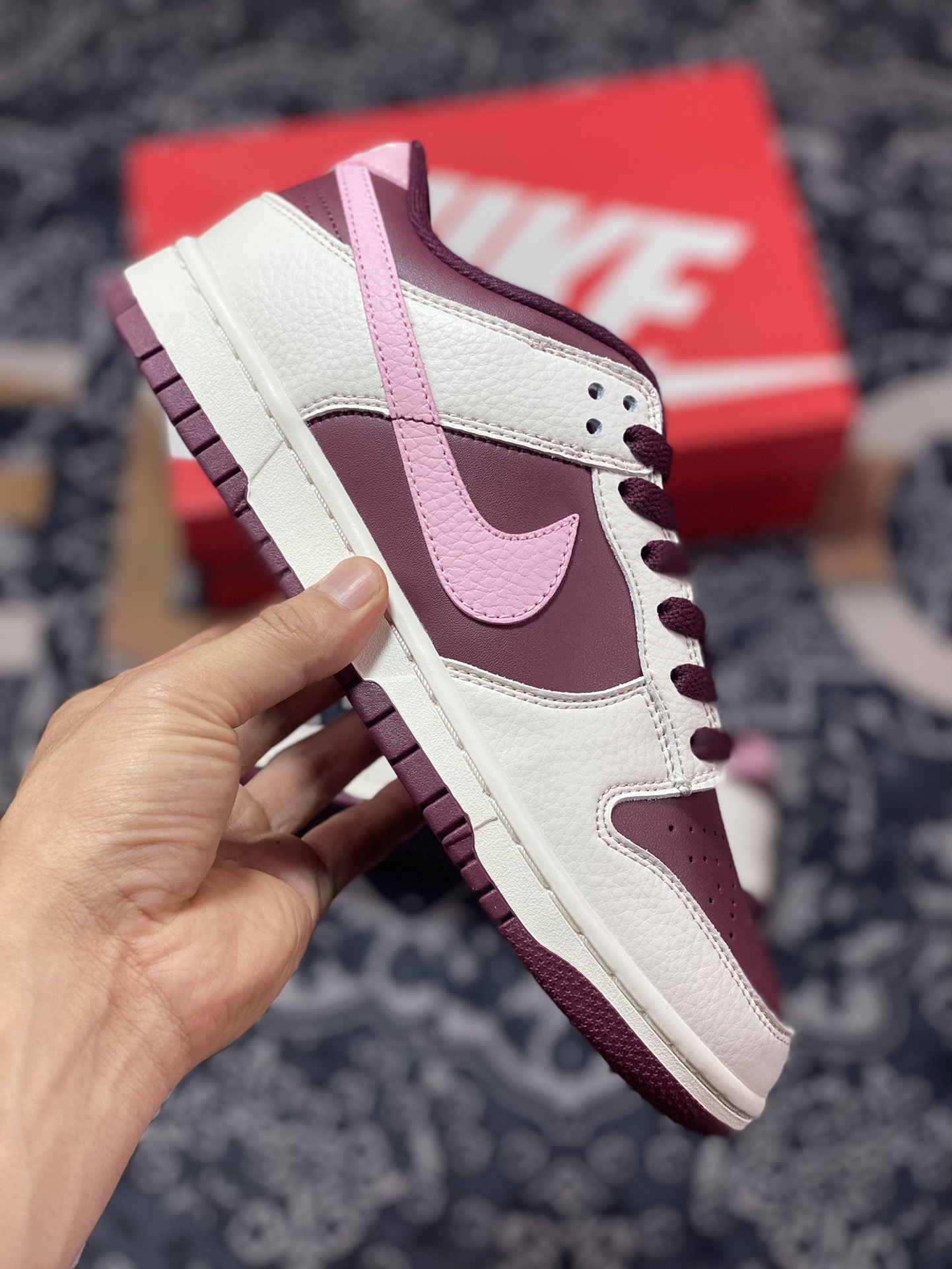 Dunk Low ”Valentine's Day” Burgundy Valentine's Day limited low-top casual sports shoes DR9705-100