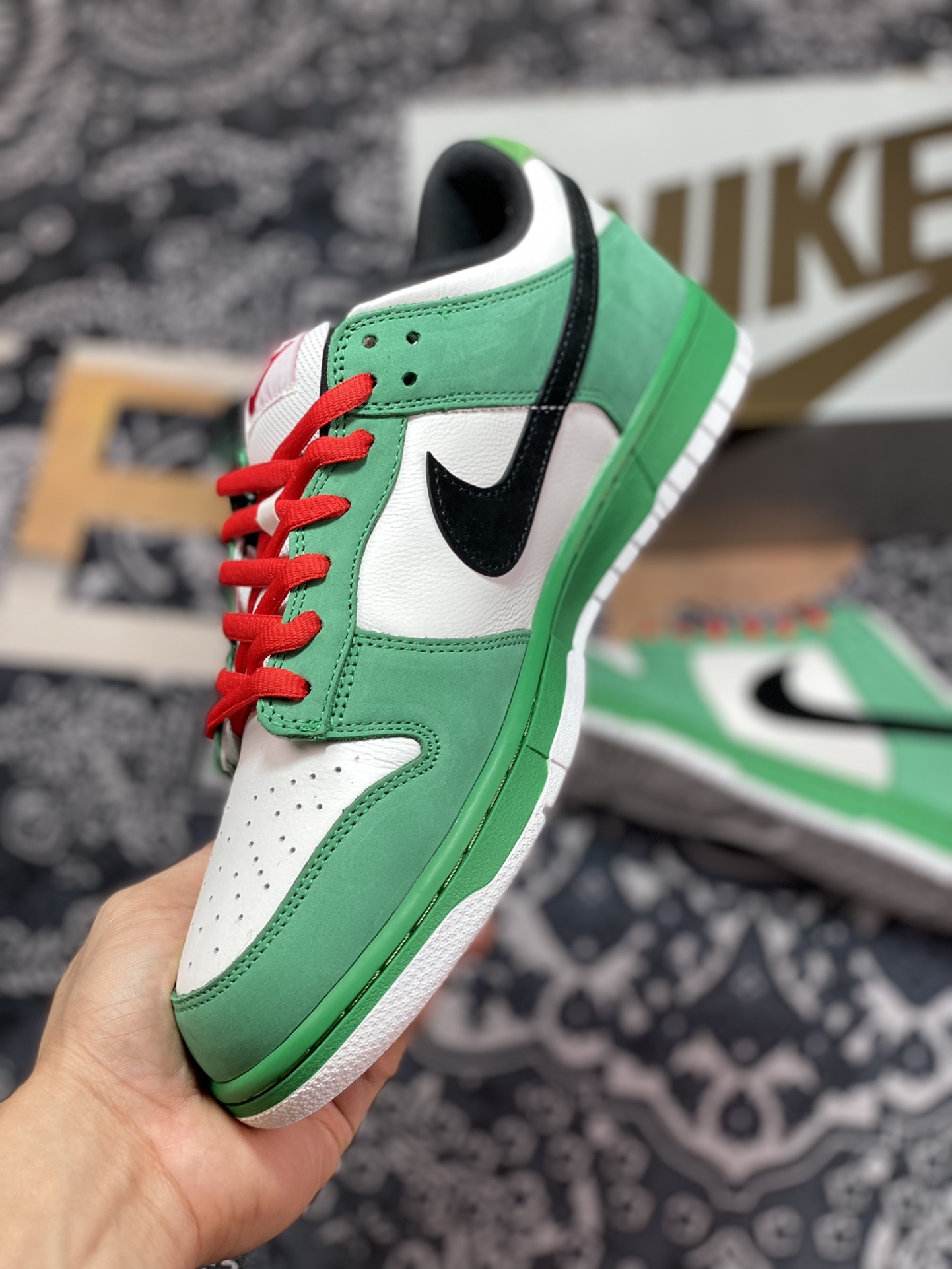 NK Dunk SB LoW Heineken Heineken ultra limited edition low-top sports casual shoes 304292-302