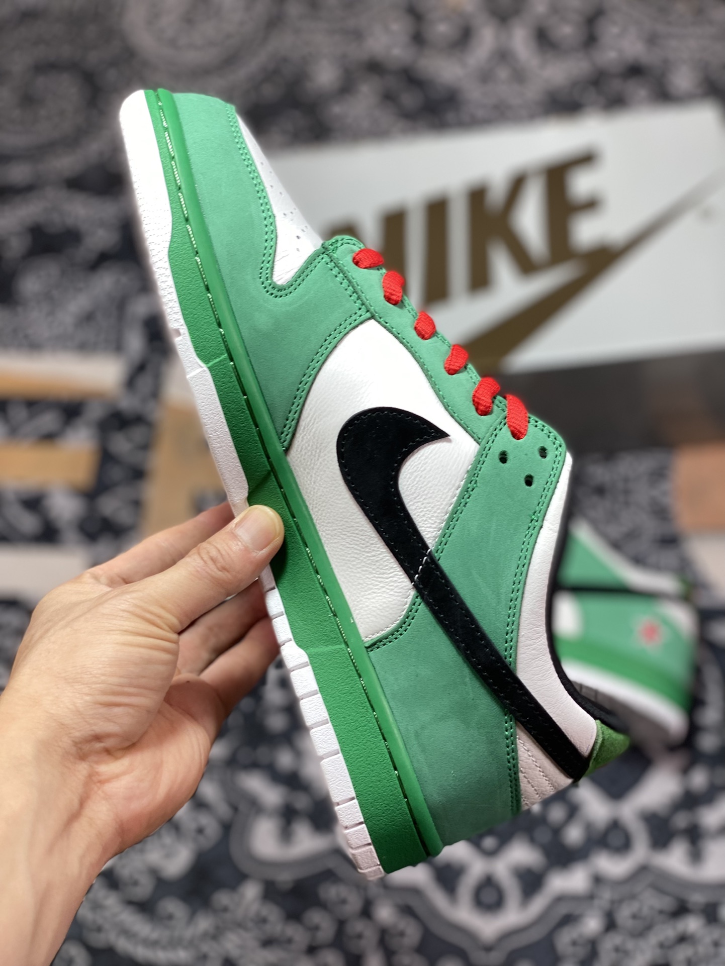 NK Dunk SB LoW Heineken Heineken ultra limited edition low-top sports casual shoes 304292-302