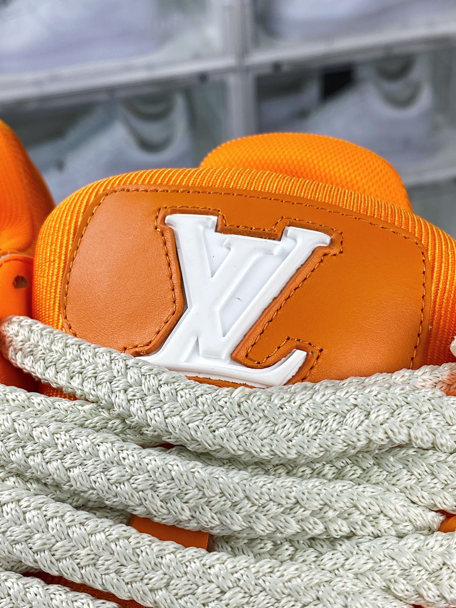 LVLouis Vuitton Trainer Maxi Low Sneaker Bread version Maxi series low-top sneakers ”Orange Linen” 1ABM2Y