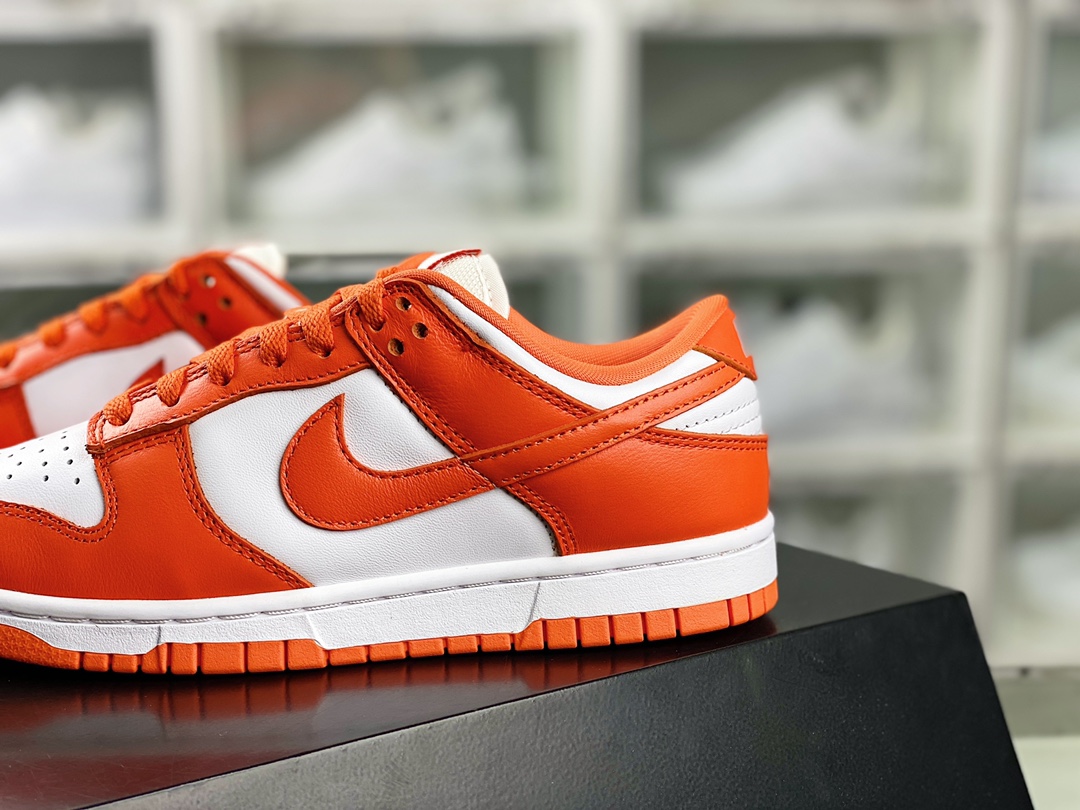 SB Dunk Low ”Orange Blaze” dunk series low-top sneakers ”White Orange Snow City” CU1726-101