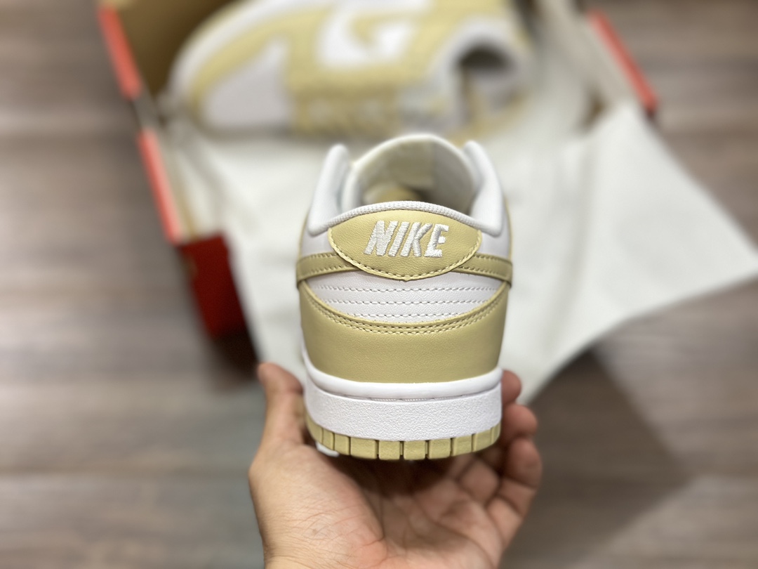 200 NIKE SB Dunk Low 低帮休闲运动鞋  DV0833-100