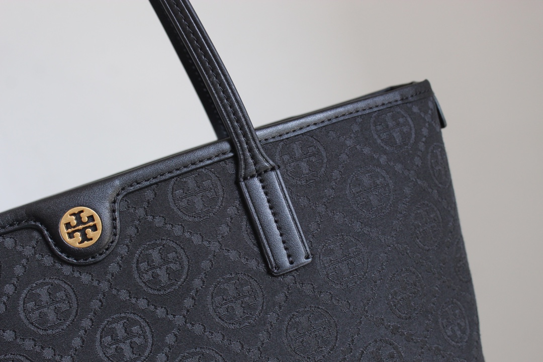 Tory Burch ～Tory Burch最新款老花拉链购物袋