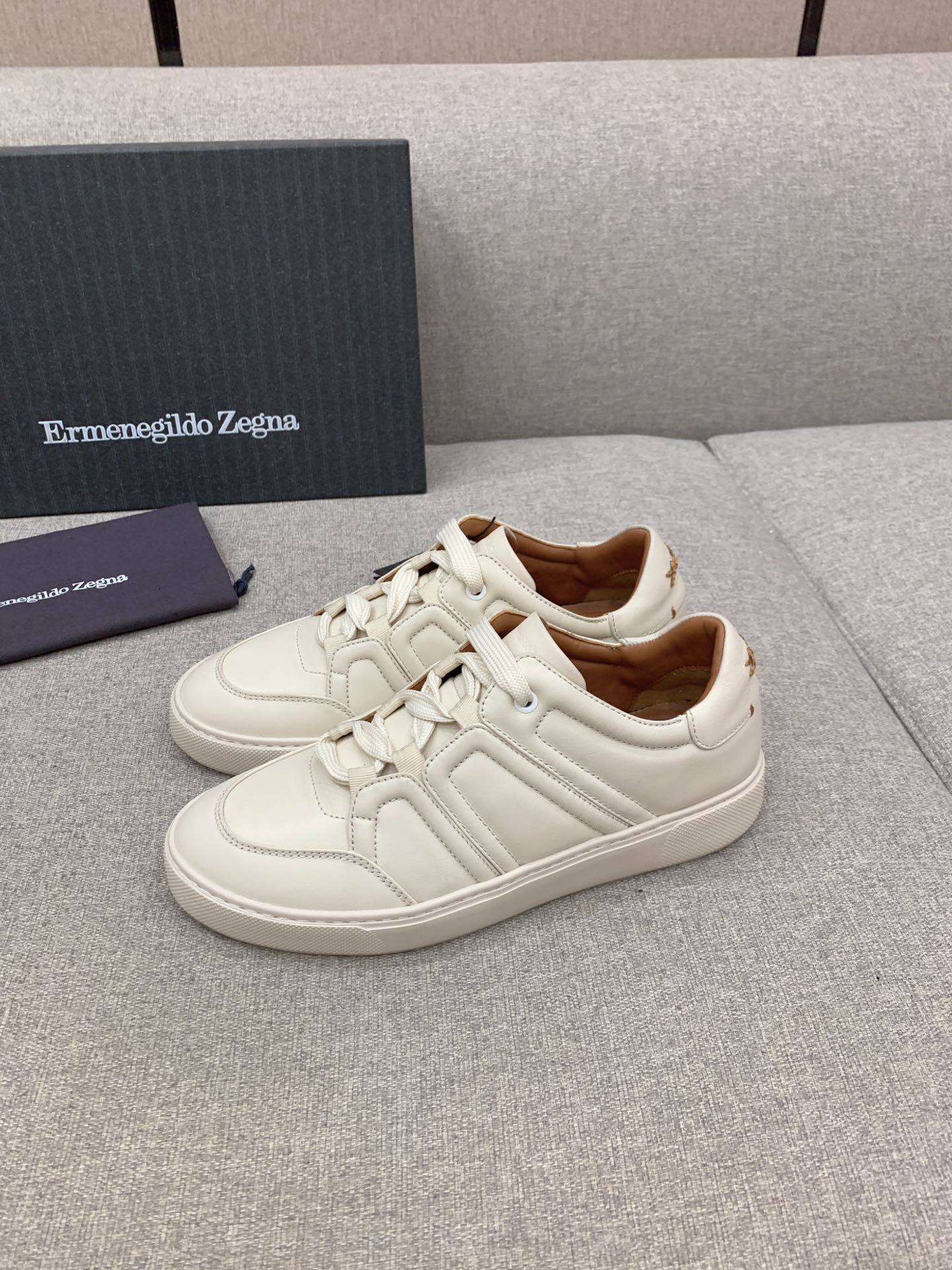 Ermenegildo Zegna Men’s Sheepskin Leisure Shoes, Sizes 39-43-44 - 图片 3