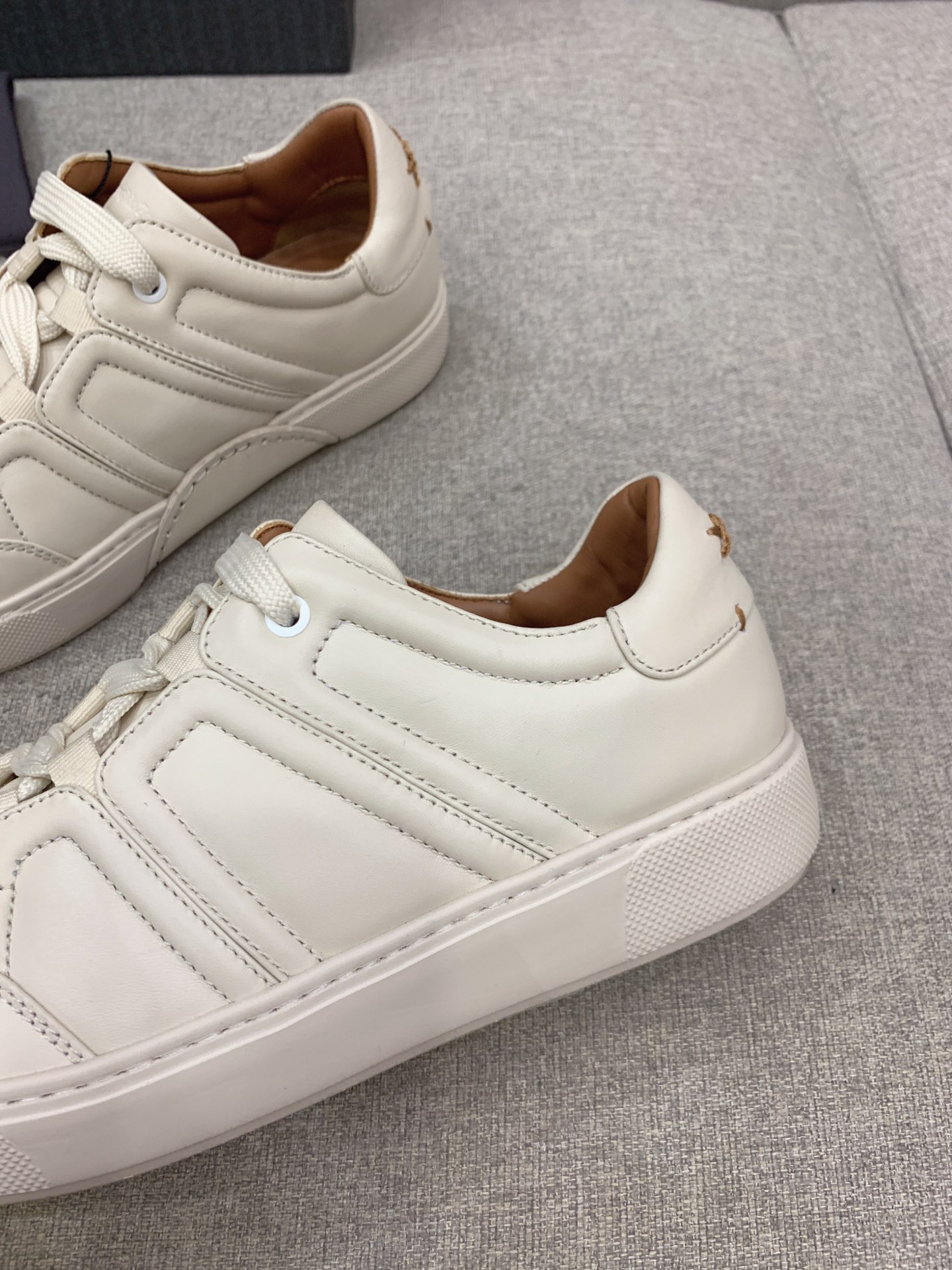 Ermenegildo Zegna Men’s Sheepskin Leisure Shoes, Sizes 39-43-44 - 图片 6