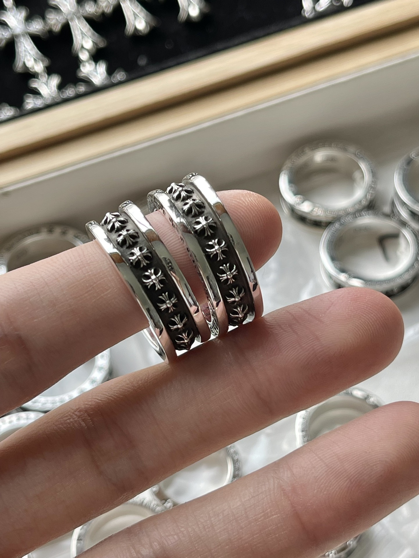 Chrome Hearts 克罗心 迷你十字花戒指