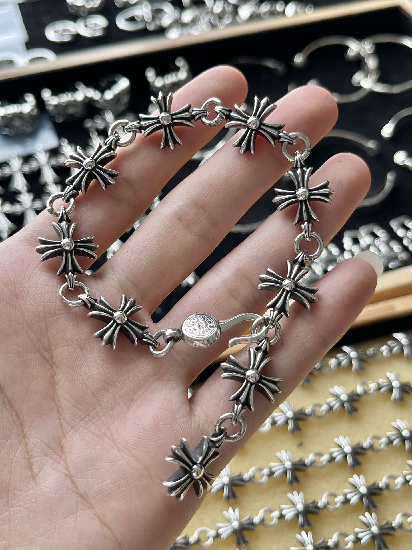 Chrome Hearts 克罗心 九节十字手链