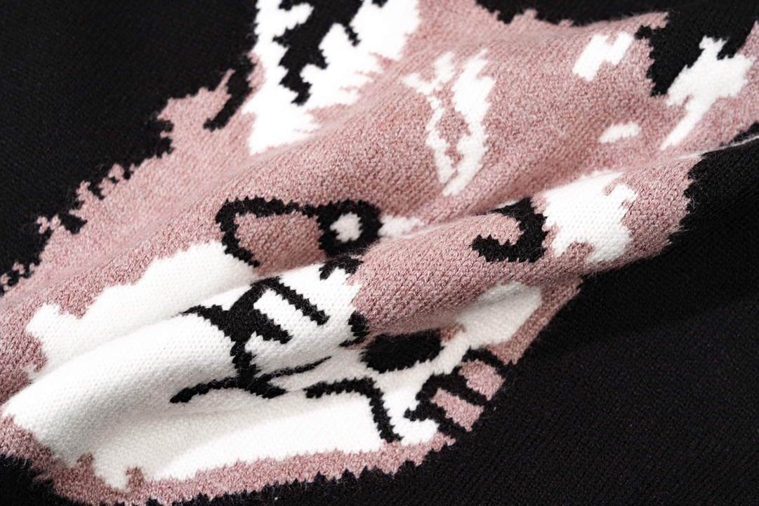 2023 Classic Fox Head Sweater by Maison Kitsune in Black, Unisex, Various Sizes - 图片 5