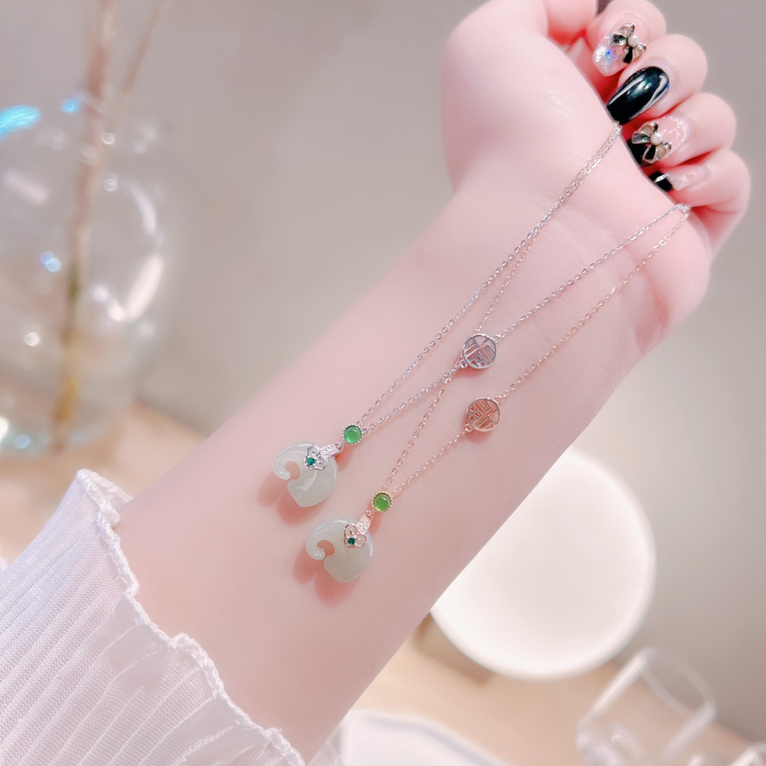 Solid Silver Hetian Jade Necklace Premium Date Night Silver