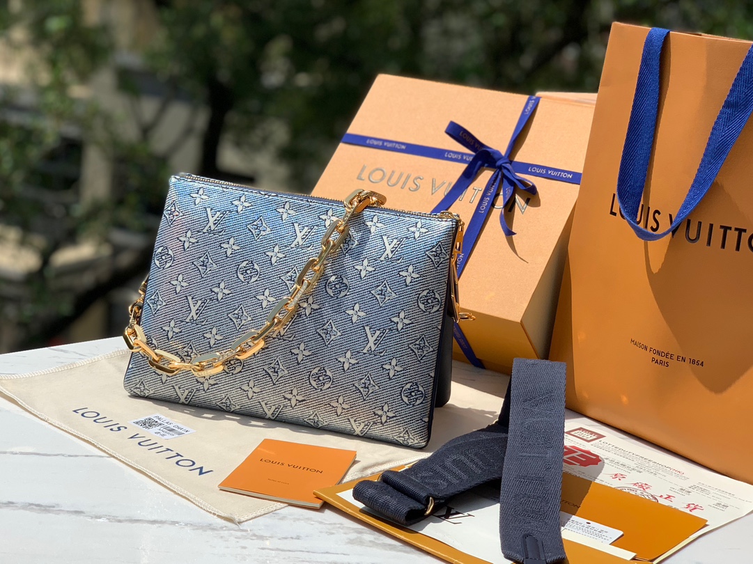 非市场普通货 进口皮料半钢五金尺寸 26×20×12cm LV当季新款 COUSSIN小号链条包，渠道出