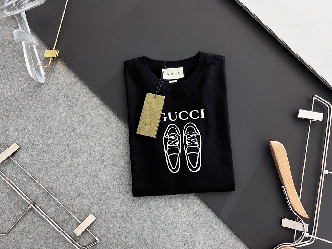 Louis Vuitton Haute Couture Haute Couture Ready-to-Wear Clothing Dress 5