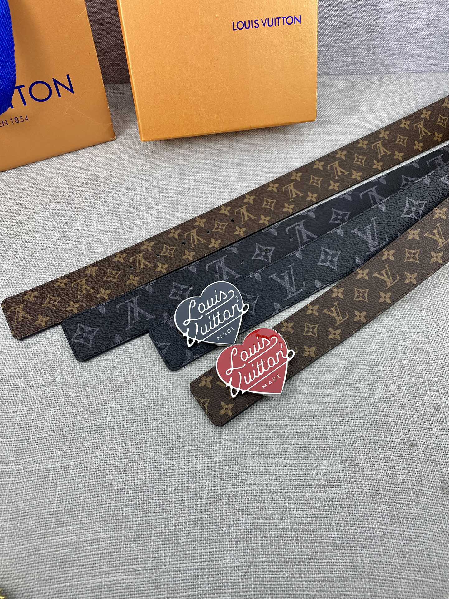 Circle40毫米双面腰带将多样品