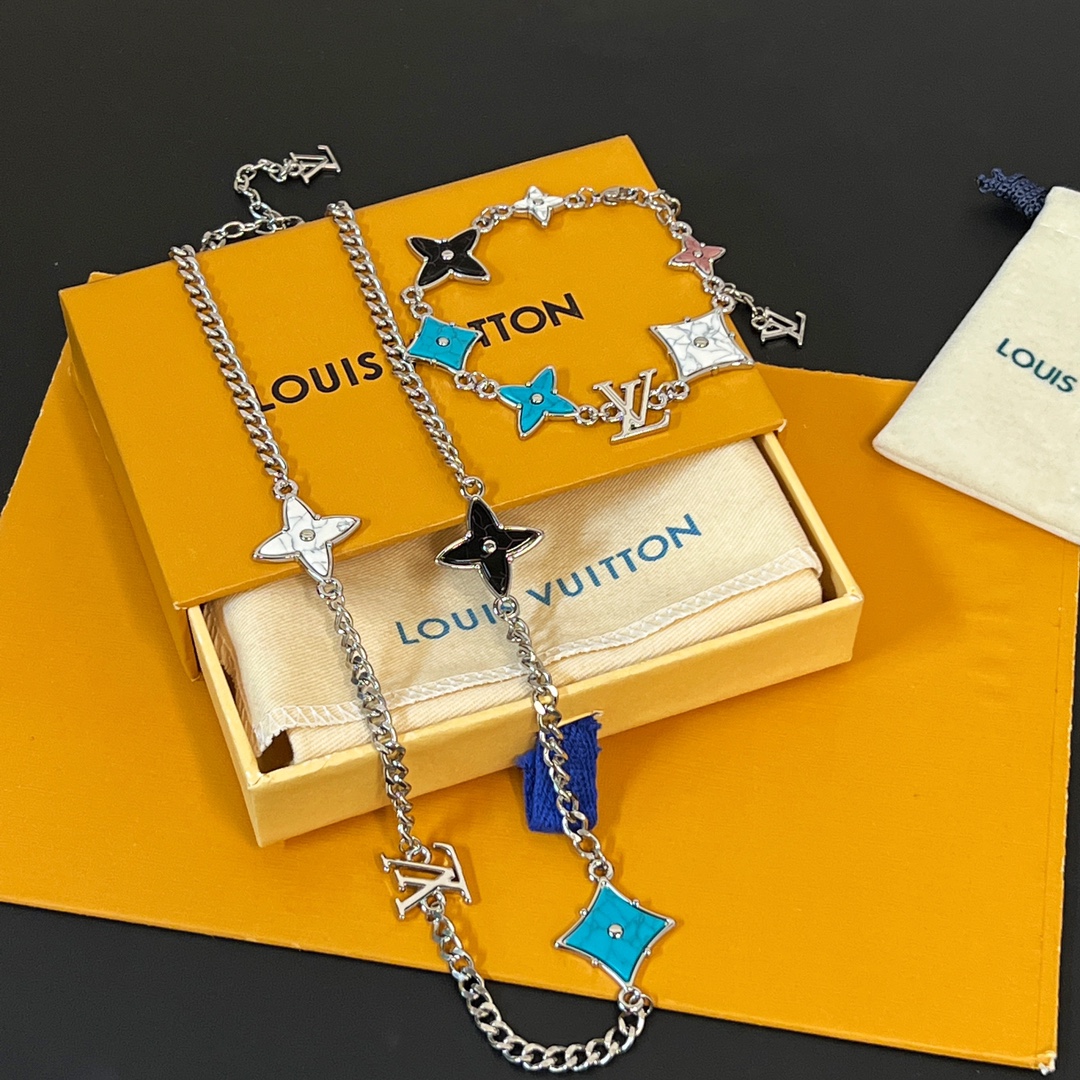 루이비통 목걸이 64028 Louis Vuitton Necklace