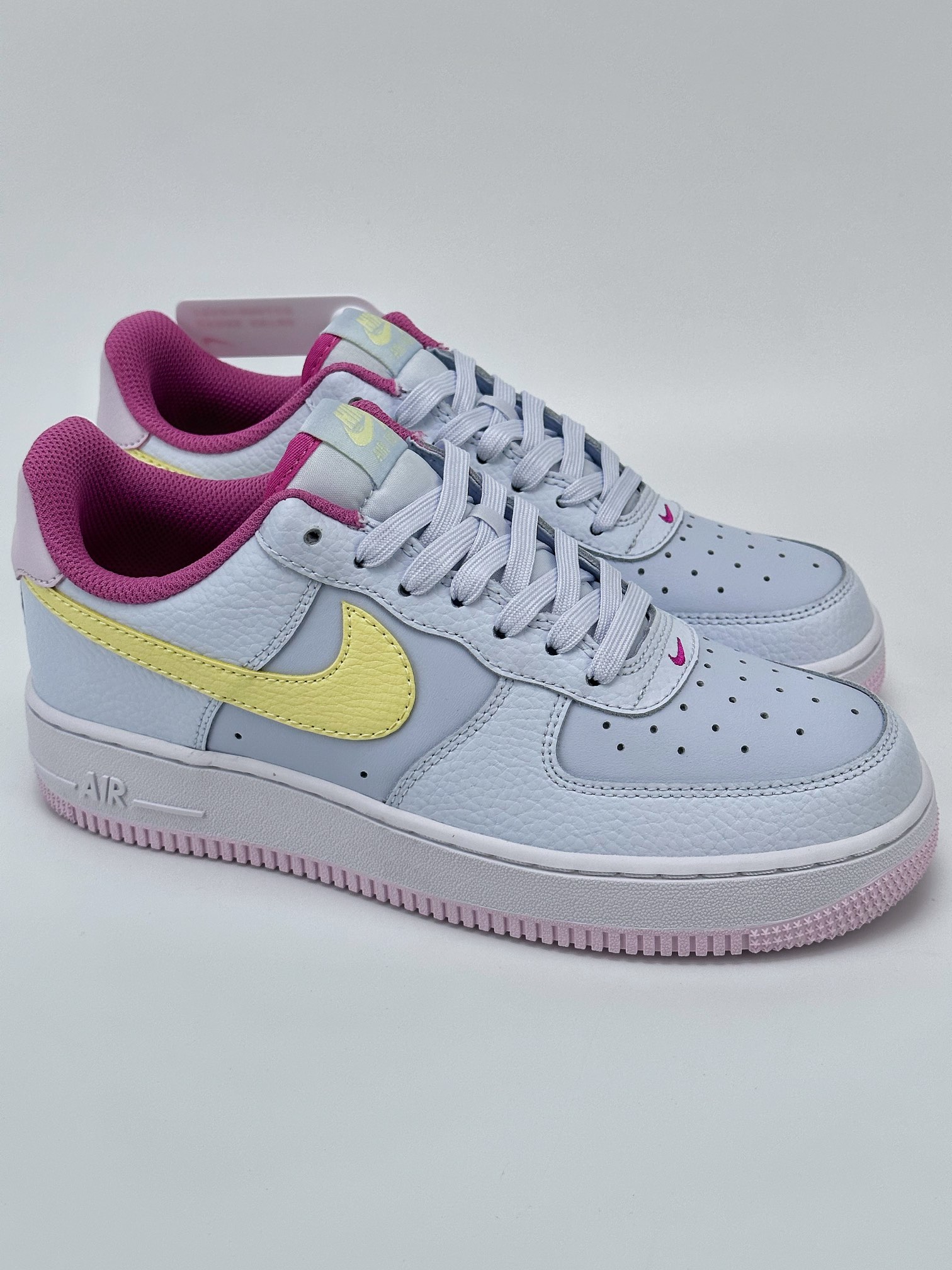 Nike Air Force 1 Low 07 White Powder DV7762-001