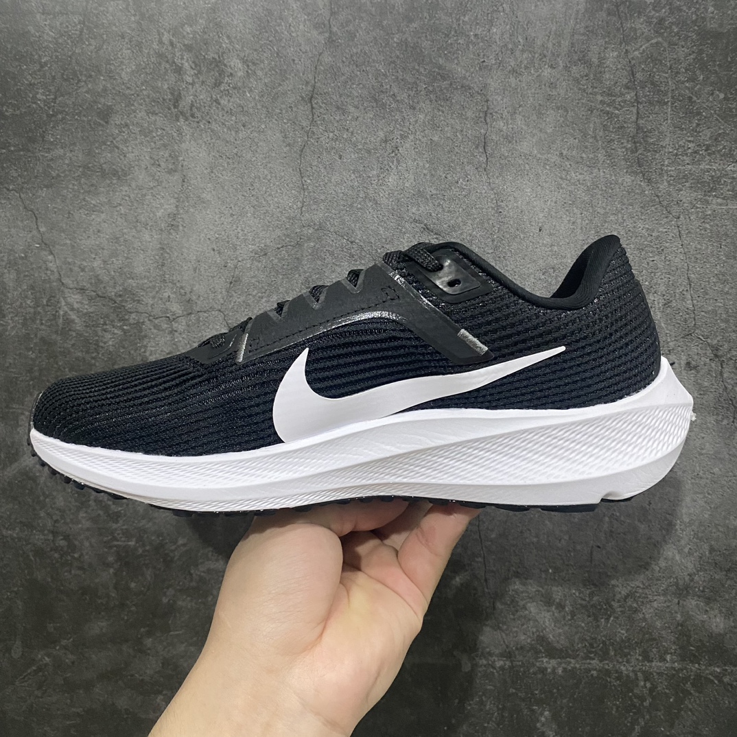 DT version Nike Air Zoom Pegasus 40 Moon Landing Professional Running Shoes Black DV3853-001