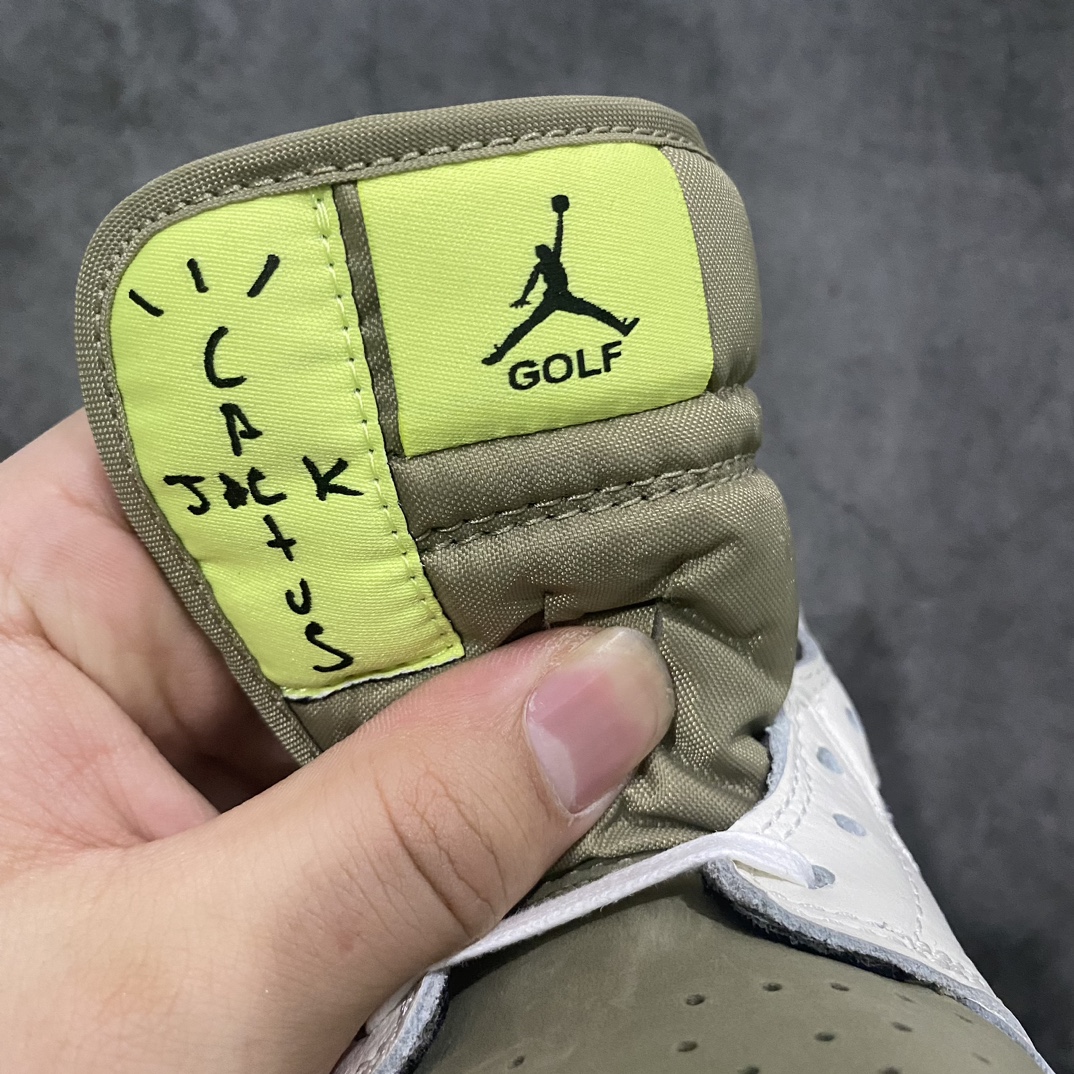 图片[4]-【X版版本】Travis Scott x Air Jordan 1 Golf AJ1乔1 TS联名倒钩高尔夫低帮6.0 FZ3124-200nn正确高尔夫板型出货 区别市场通货n国内一线头部知名大厂出品原鞋原楦头纸板开发 原厂防尘纸极致一眼正品既视感n配色方面也基本照搬了倒钩3.0配色 以橄榄绿色为底 搭配米白色框架呈现 标志性的反钩Swoosh则以黑色点缀 材质方面以麂皮与皮革拼接设计 鞋舌标签部分则以柠檬黄色点缀 GOLF字样和飞人Logo也表明鞋款身份 内侧TS标志性的Cactus Jack厂牌元素依然保留 不过同样以改为了黑色 后跟处的飞翼刺绣也采用黄色缝线打造 最大的变化就是外底部分采用了特殊的Golf纹路 相比于普通的AJ1更加防滑 鞋垫上也带有飞翼、鬼脸、Travis Scott等双方合作的标志性元素  尺码：366.5 37.5 38 38.5 39 40 40.5 41 42 42.5 43 44 44.5 45 46 47.5-莆田鞋批发中心