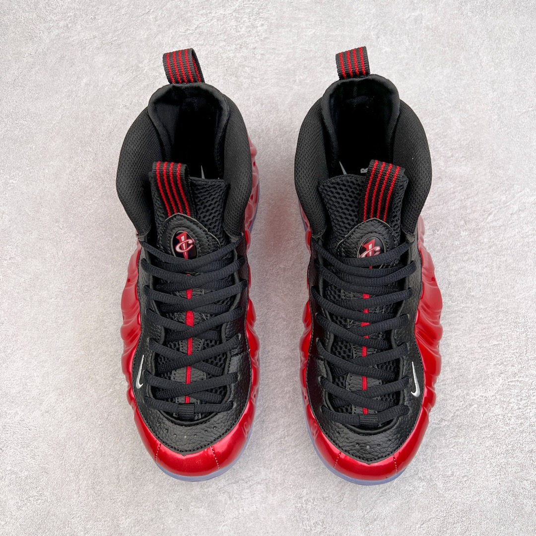 图片[2]-💰550 NK Air Foamposite One 复刻新红喷 FJ1256-600 莞产原底面 公司渠道同模具 鞋型发泡360度无死角 双层Zoom气垫植入 中底完美注胶 搭载原厂碳纤维材质 诞生于1997年的NK Air Foamposite系列可以说是整个球鞋历史上最为经典的系列之一 也就是我们常说的“喷”和“泡” 其中“喷”由Foamposite One代言人Penny的英文音译而来 而“泡”则来源于另一款鞋型 Foamposite Pro中\”pro\”的音译 在诞生初期 由于高昂的造价以及超前的外形 Foamposite系列的反对者不在少数 甚至有人认为这款鞋会毁掉整个球鞋行业 但事实证明这双灵感来自于甲虫 自带“黑科技”鞋面以及双层Zoom+大块碳板的太空球鞋不仅受到了大众的接受与追捧 并且成功的影响了篮球鞋的发展 SIZE：38.5 39 40 40.5 41 42 42.5 43 44 44.5 45 46 编码：by6936010-运动鞋