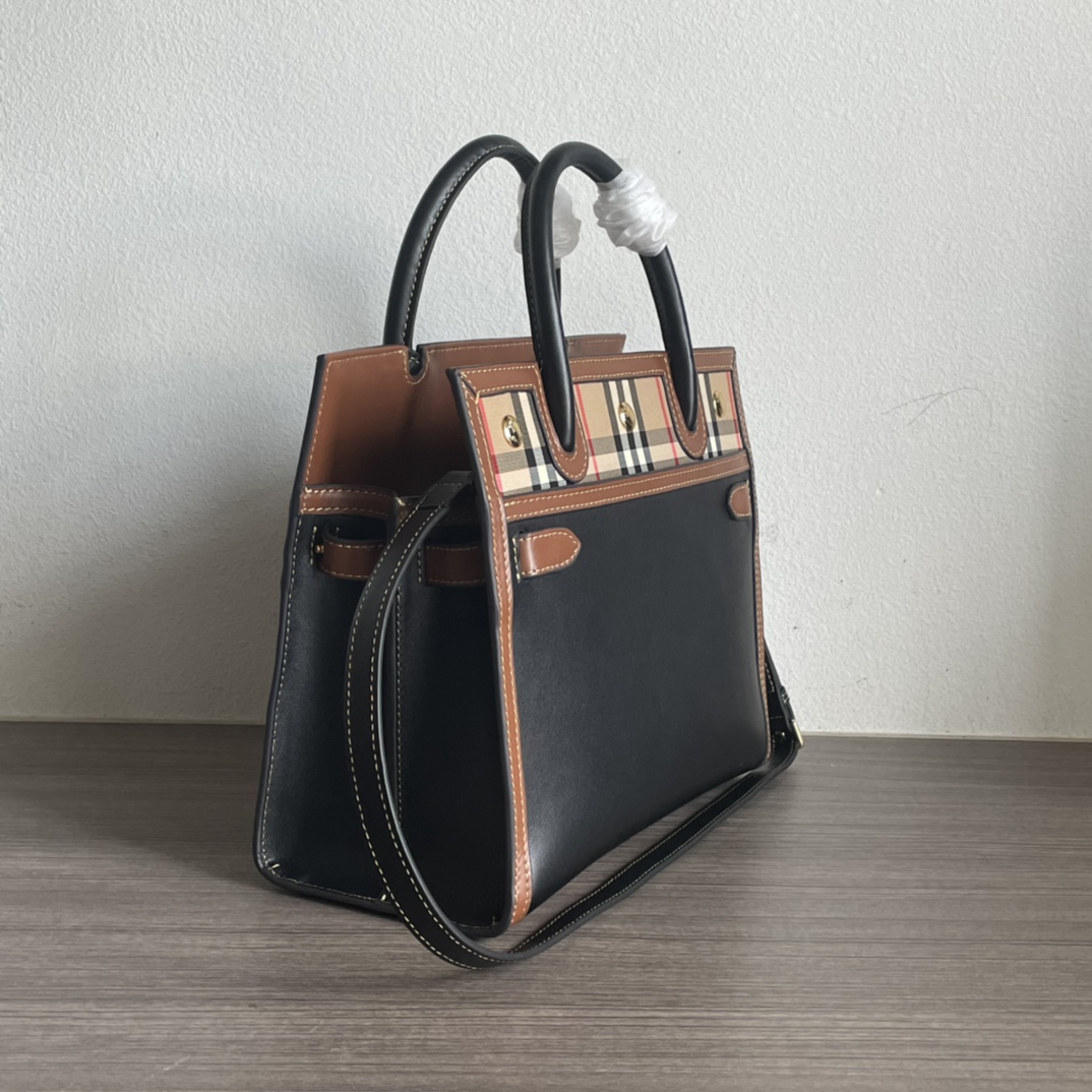 [Burberry Women