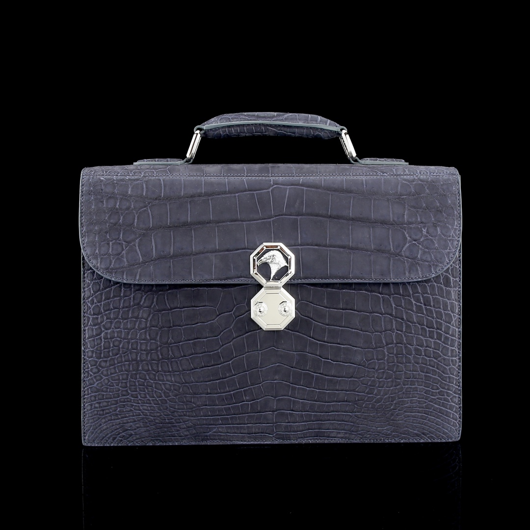 实拍图📸 国产磨砂鳄鱼肚皮🐊🐊公文包💼⚠️纯钢五金 ⚠️【内里配头层牛皮】 尺寸 39*29*10