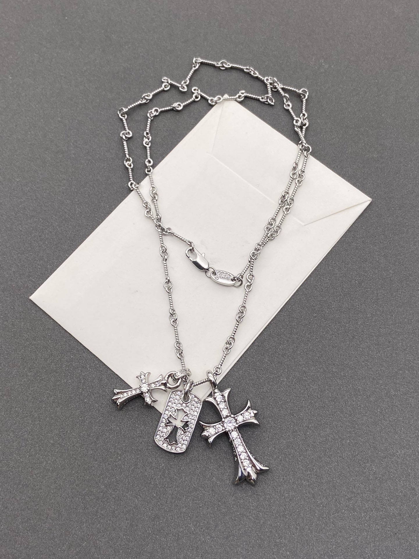 Chrome Hearts 𝐶ℎ𝑟𝑜𝑚𝑒 𝐻𝑒𝑎𝑟𝑡𝑠
