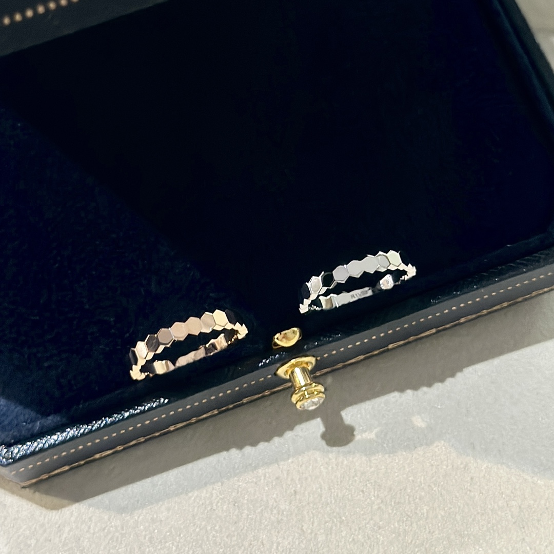 “S925 Silver Bee-themed Jewelry Collection: Bee Love, Waves, Globes, Rings” - 图片 9