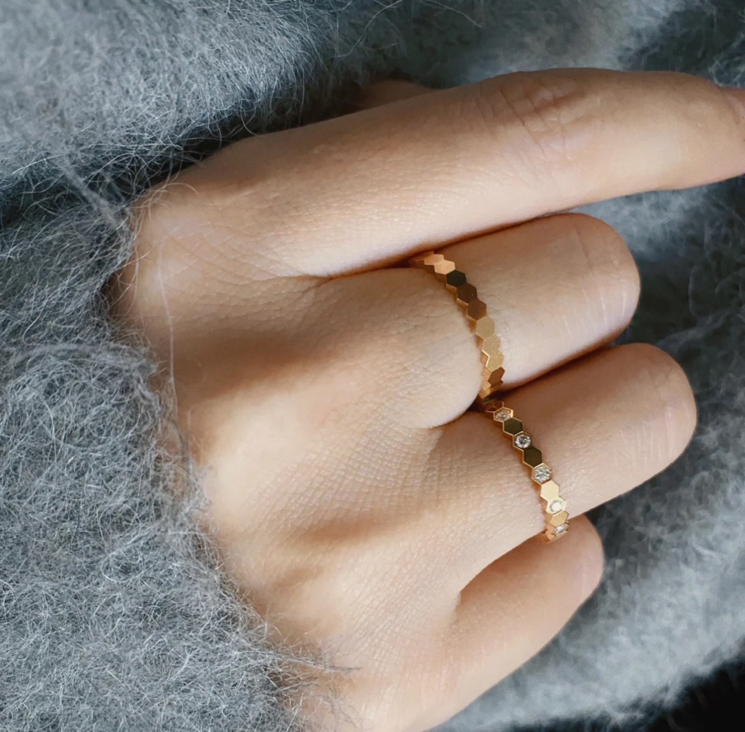 “S925 Silver Bee-themed Jewelry Collection: Bee Love, Waves, Globes, Rings” - 图片 3