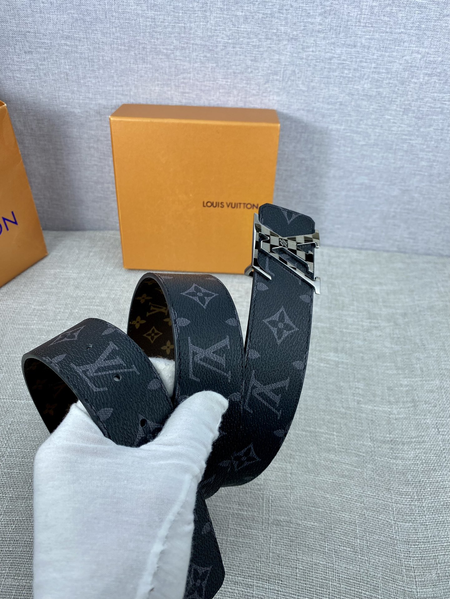 Circle40毫米双面腰带将多样品