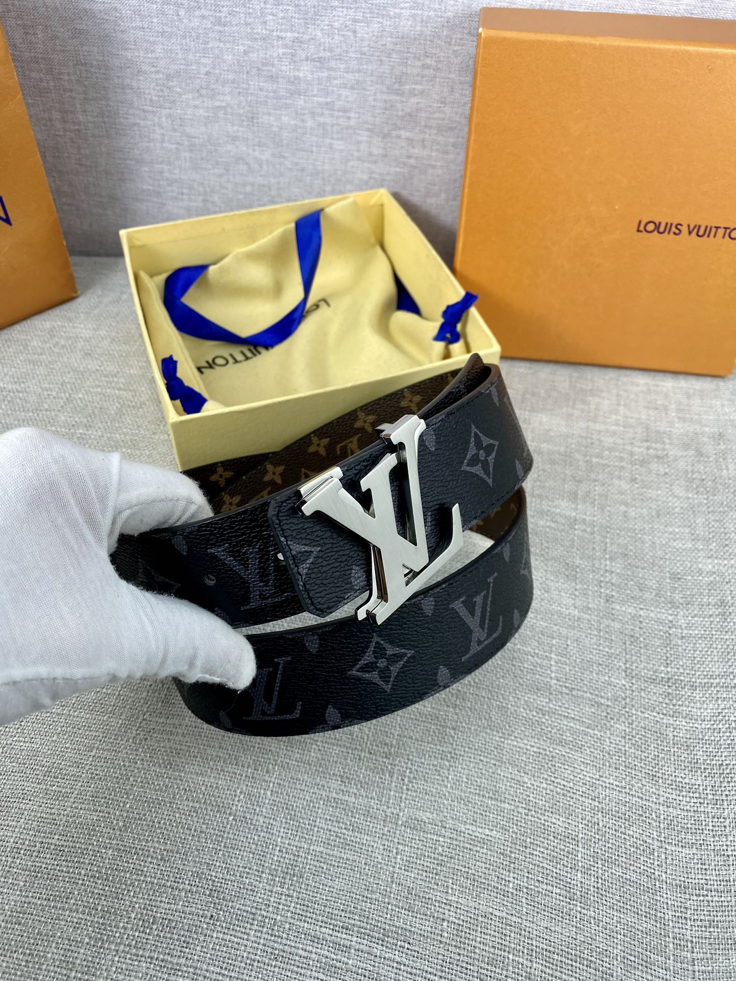 Circle40毫米双面腰带将多样品