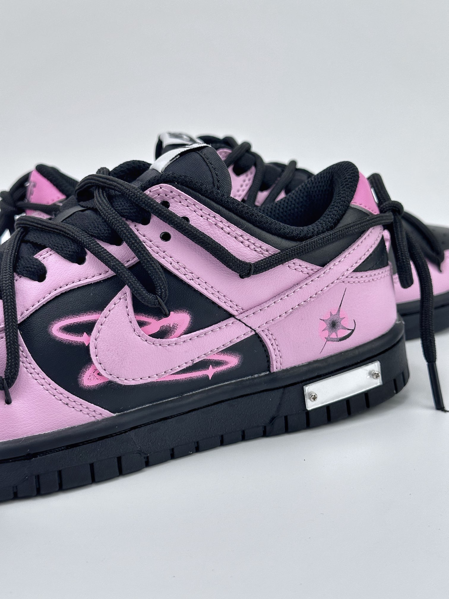 Nike SB Dunk Low Neon Interstellar Black and Pink Lace-up FD1232-001