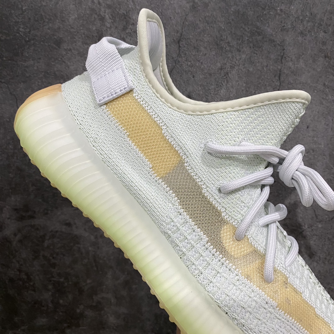 纯原版本Yeezy350V2亚洲限定