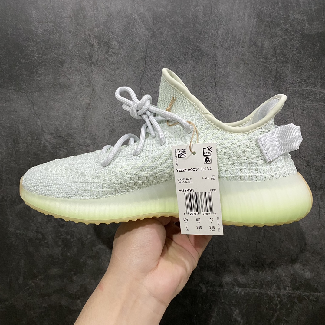 LW version Yeezy350 V2 Asia limited EG7491