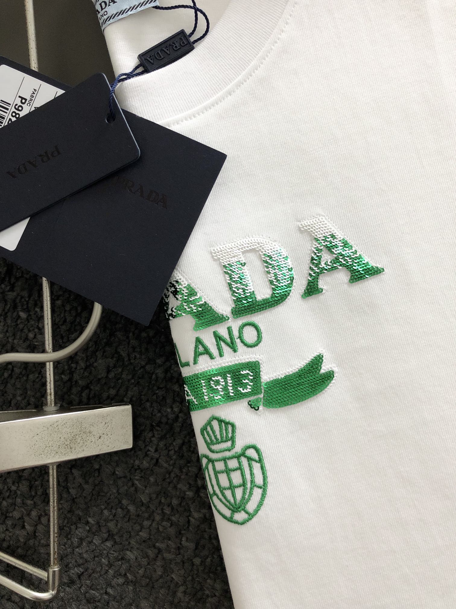 路易威登 Louis Vuitton 高定典藏名品高定成衣时装外套连衣裙衬衫T恤 #90034BFC 3