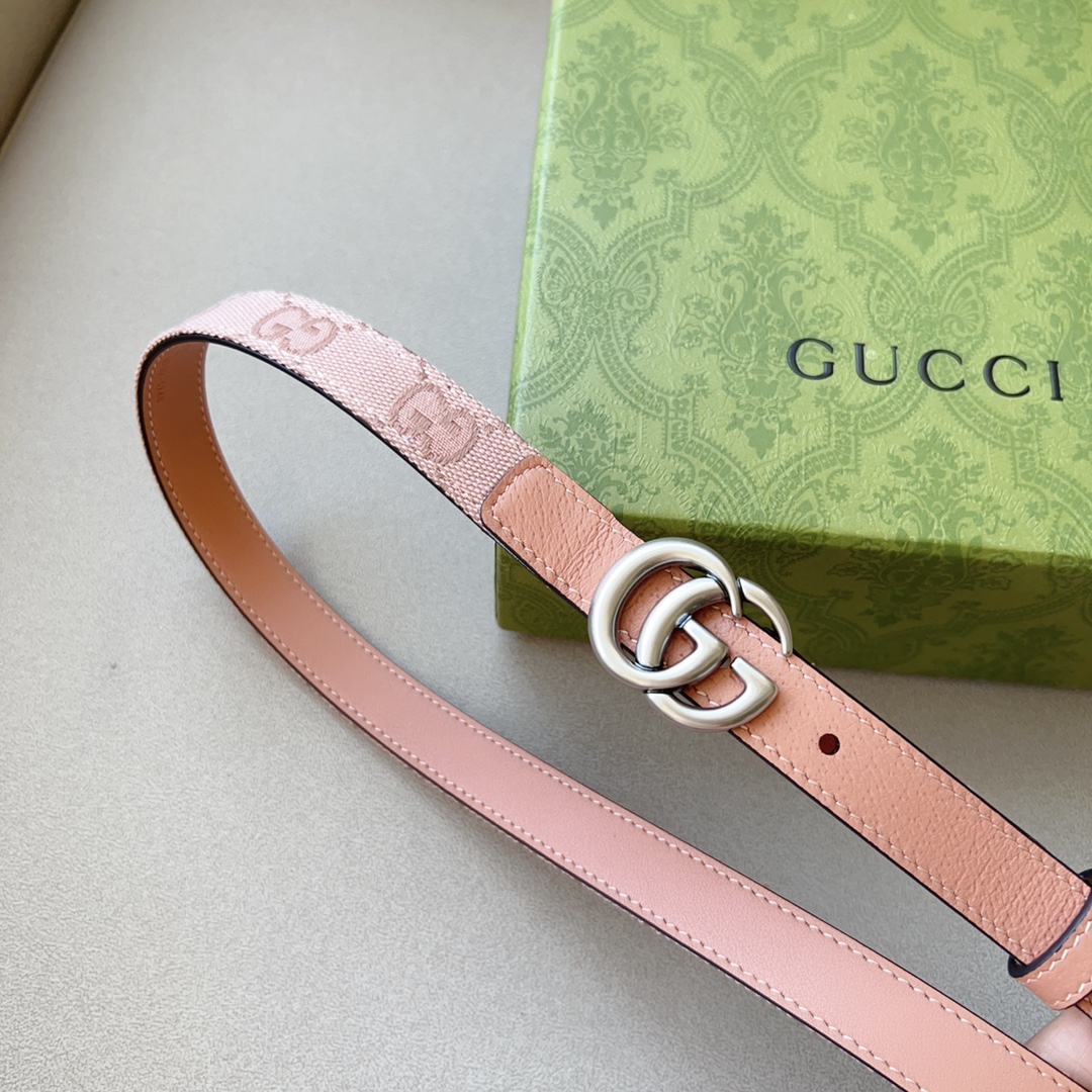 经典设计经Gucci视角焕新演绎与醒