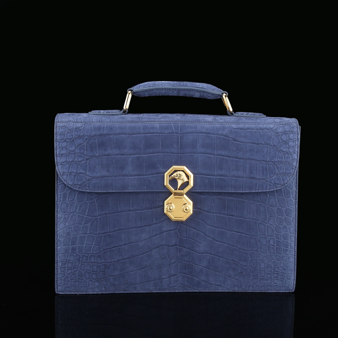 实拍图📸 国产磨砂鳄鱼肚皮🐊🐊公文包💼⚠️纯钢五金 ⚠️【内里配头层牛皮】 尺寸 39*29*10