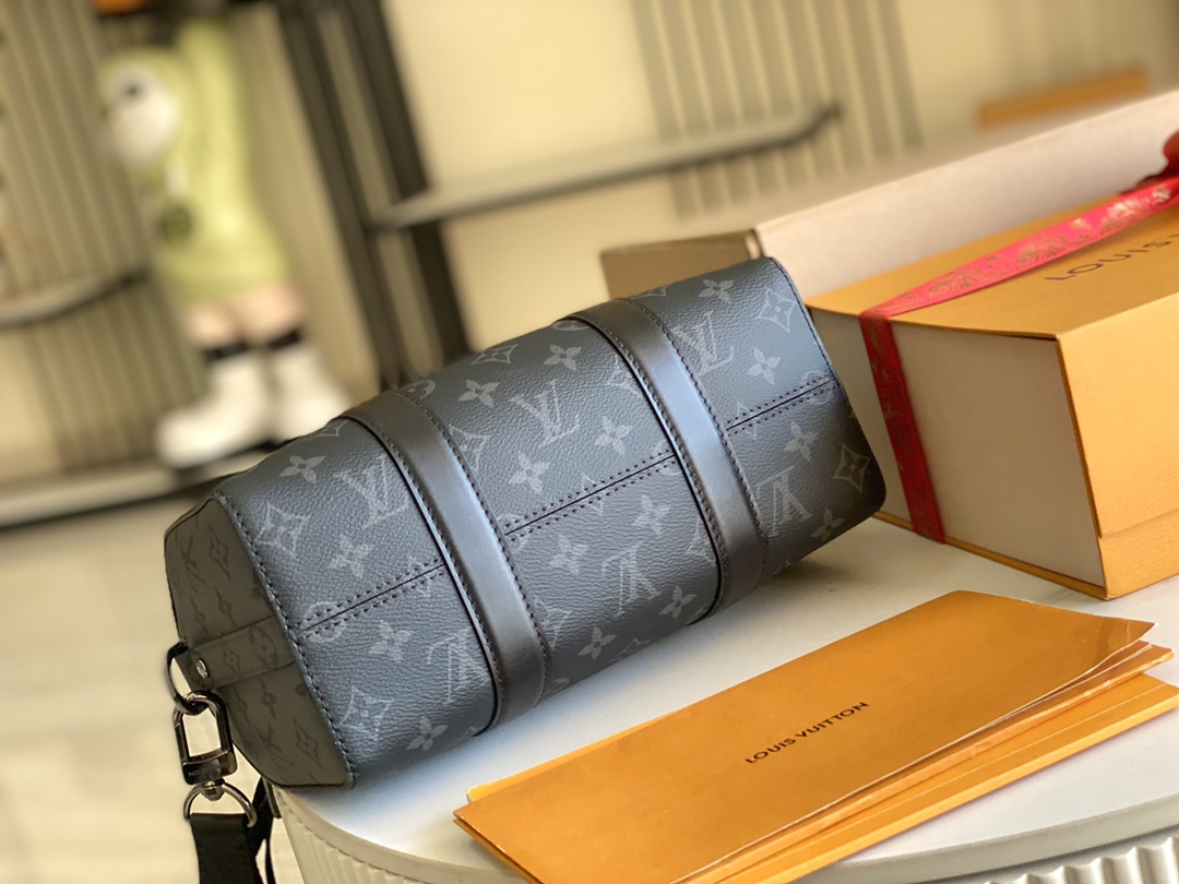 Louis Vuitton M45936: Premium Leather Handbag with Full Packaging Set 4 i1690516101 2355 3