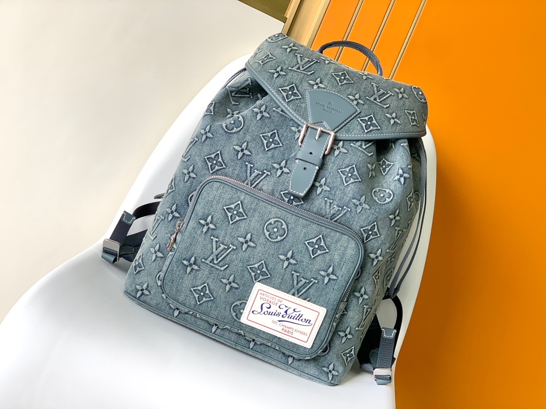 The Most Popular
 Louis Vuitton LV Montsouris Bags Backpack Canvas Cowhide Denim Fabric Vintage M22534