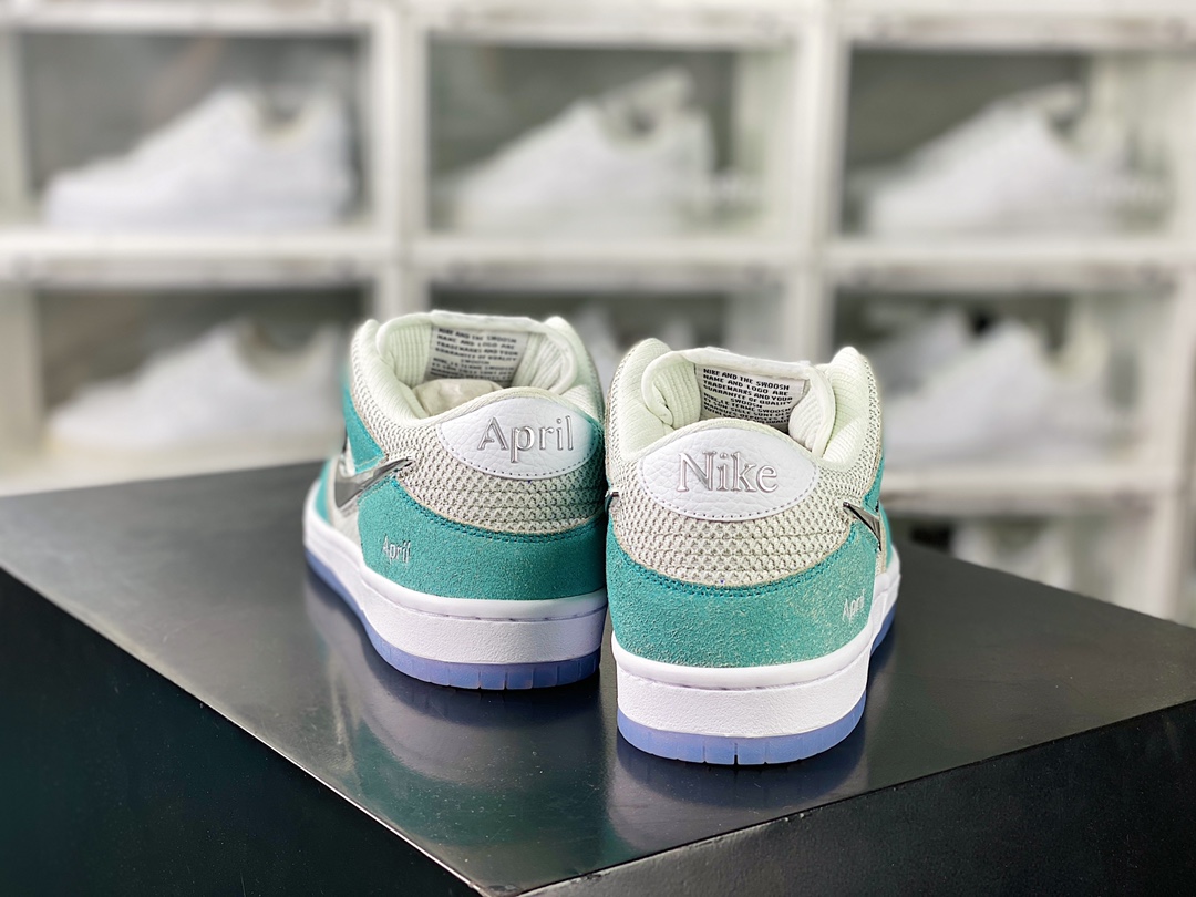 April Skateboards x Nike SB Dunk Low Pro ”April” Dunk Series Low-top Sneakers ”Joint Mint Green Rose Metal Silver Hook” FD2562-400