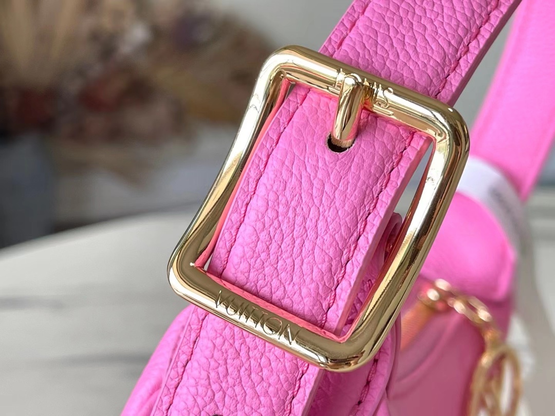 Louis Vuitton Classic Luxury Handbag Shoulder Crossbody Bag Ref 5