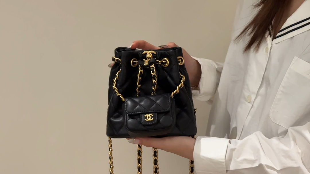 23A Serie de artesanía avanzada, mochila doble tipo cubo pequeño súper popular‼ ️ Cuero de becerro texturizado MASONI a…