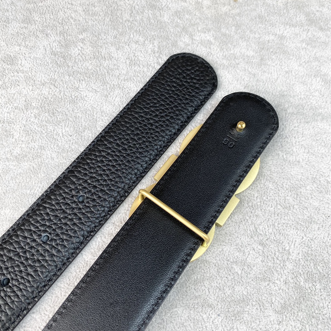 男士费拉柔软细腻百搭大方宽3.5CM
