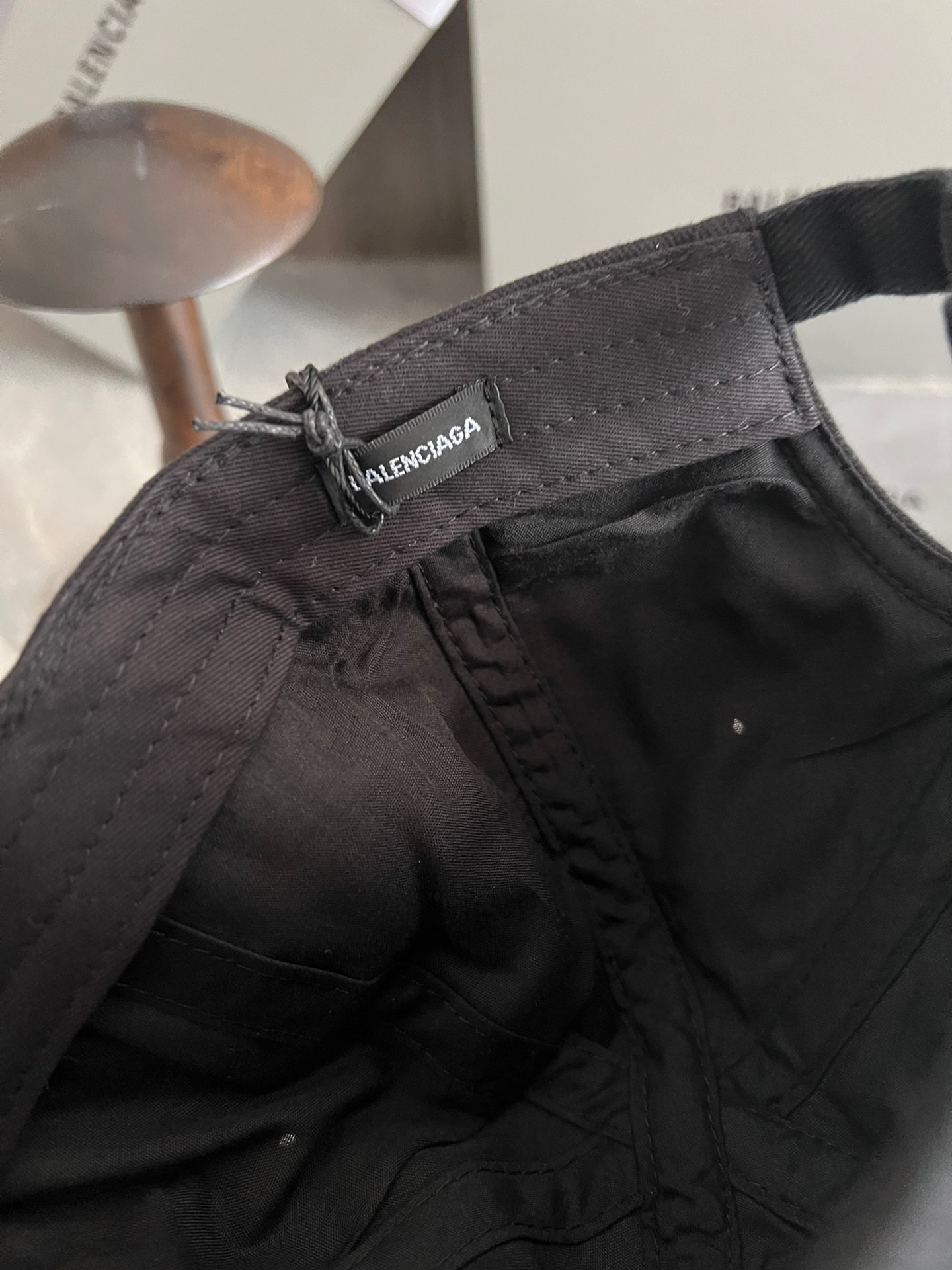 발렌시아가 모자 81508 Balenciaga Cap 상세 이미지 3