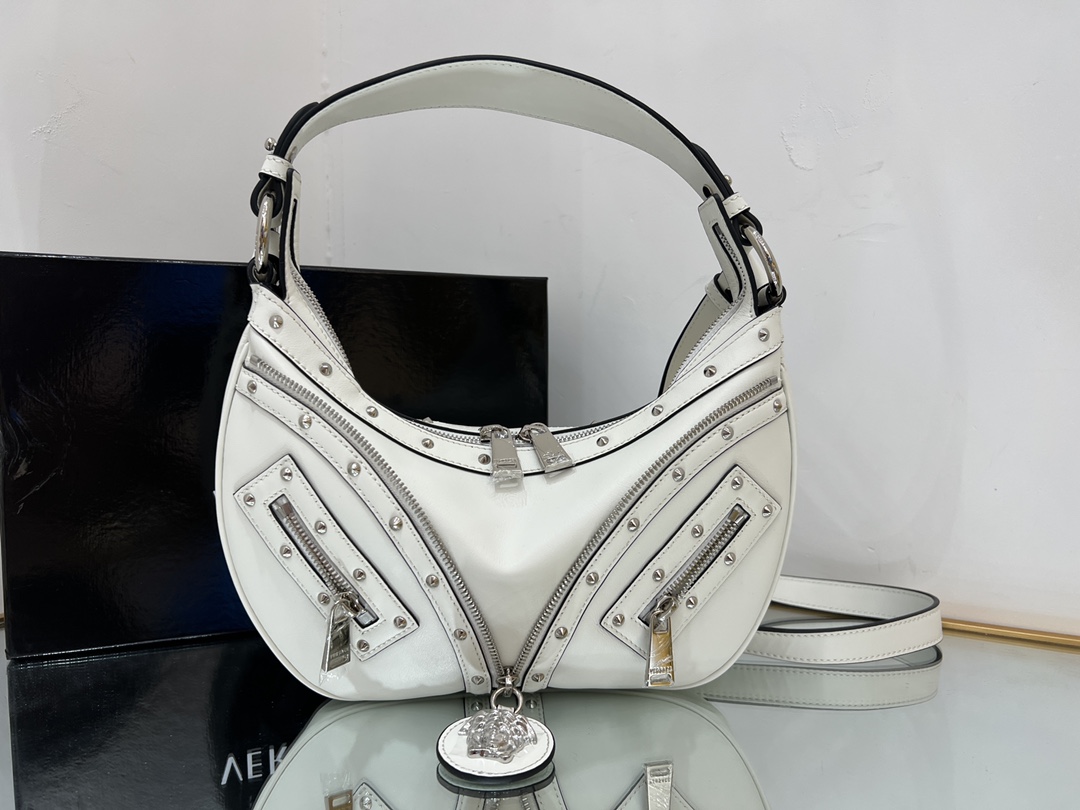 Silver willow nail medium white, 1006