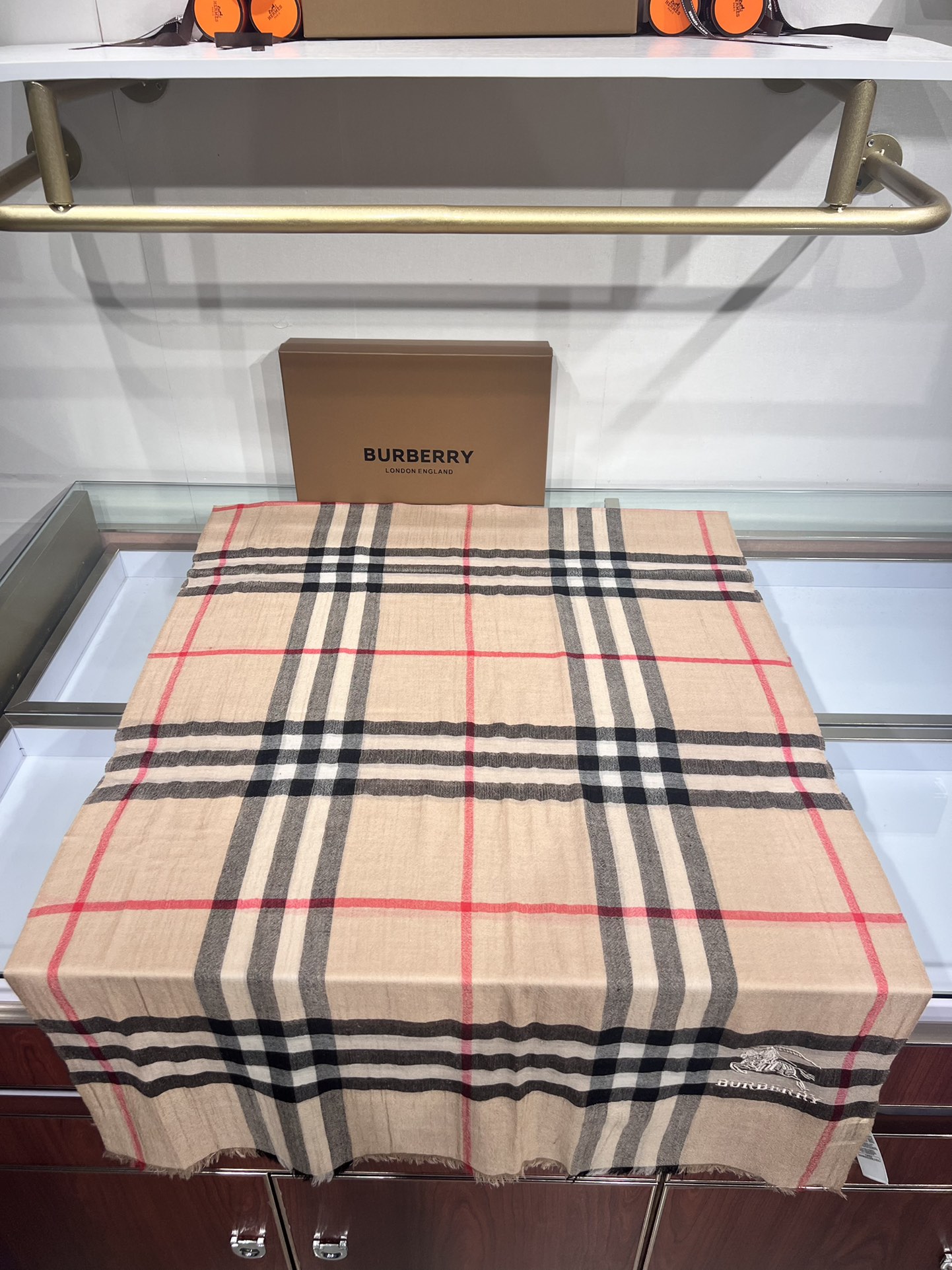 💟经典爆款补单到货！万众瞩目战马绣标官网经典版到货啦～软糯亲肤是我们的初衷～♦️最优质的年轻设计师推出的