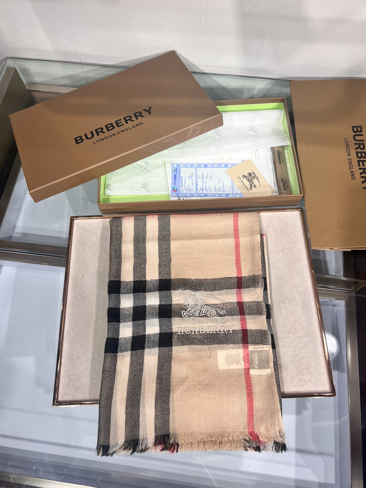 💟经典爆款补单到货！万众瞩目战马绣标官网经典版到货啦～软糯亲肤是我们的初衷～♦️最优质的年轻设计师推出的